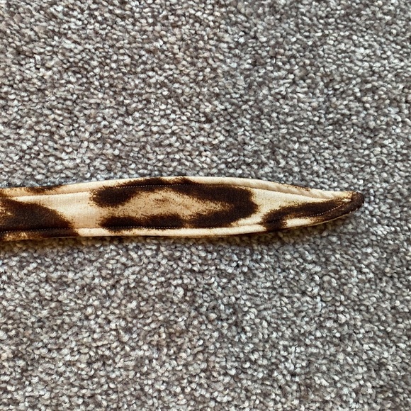 RARE Monday Swimwear St. Barths Bikini Top (Small) - Picture 13 of 15